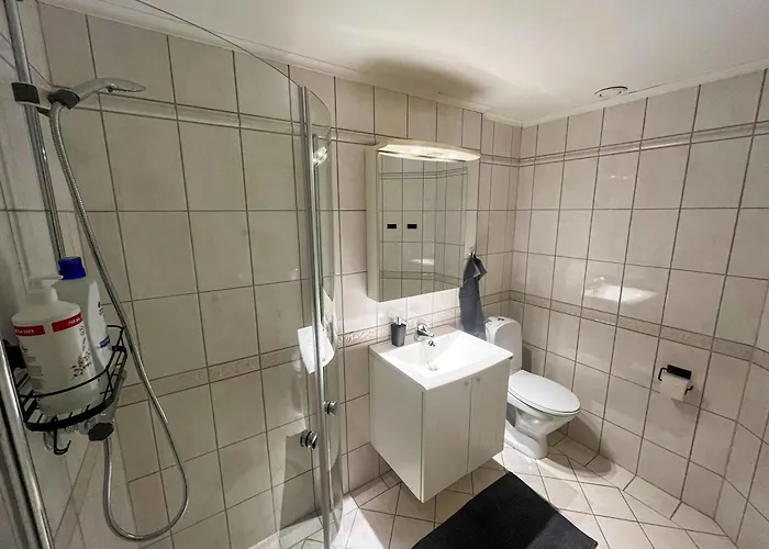 Parken - Downtown With 2br, Balcony, Private Parking And Elevator * Ålesund