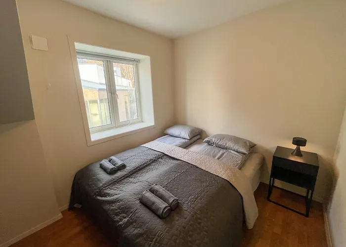 Parken - Downtown With 2br, Balcony, Private Parking And Elevator Leilighet *
